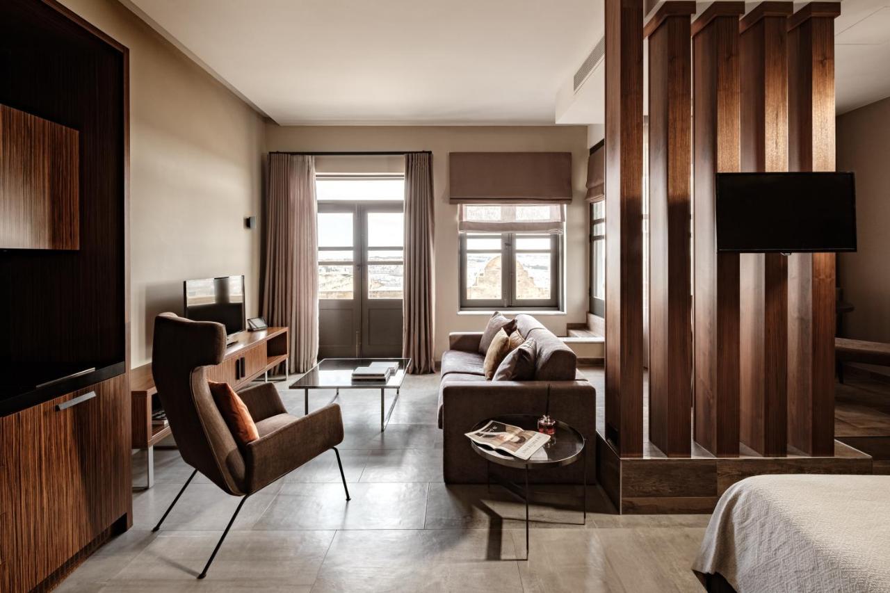 1926 Le Parisot Boutique Suites Валета Екстериор снимка