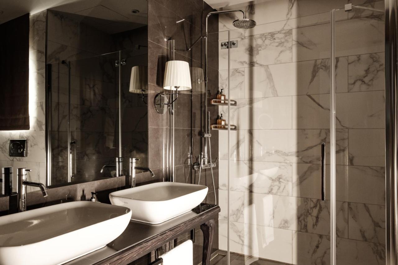 1926 Le Parisot Boutique Suites Валета Екстериор снимка